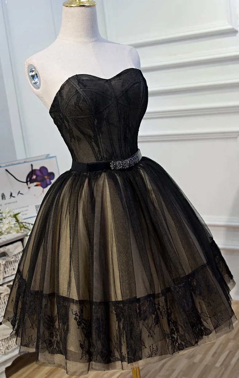 Elegant Black Strapless Lace Up Ball Gown Tulle Homecoming Dresses