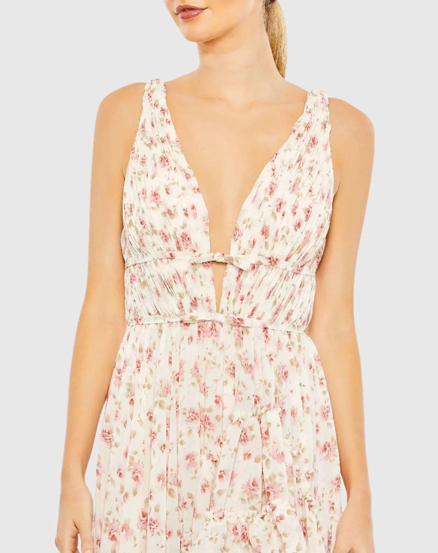 Floral print sleeveless ruffled high-low gown - Navy