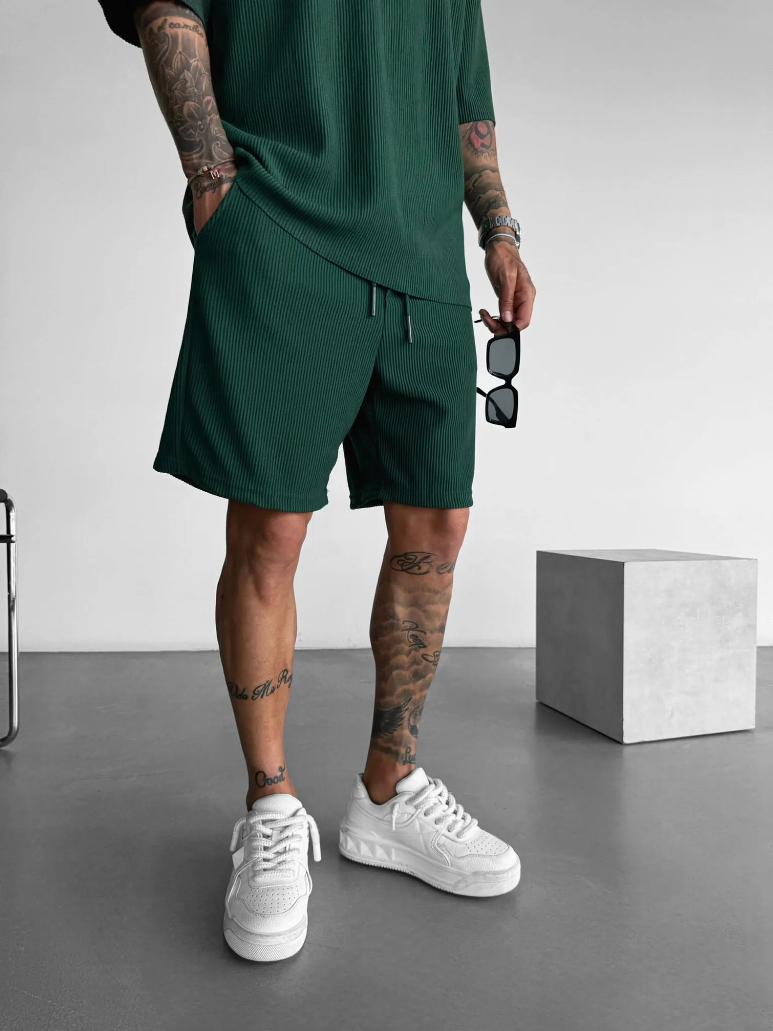 Loose Fit Cord Shorts - Green