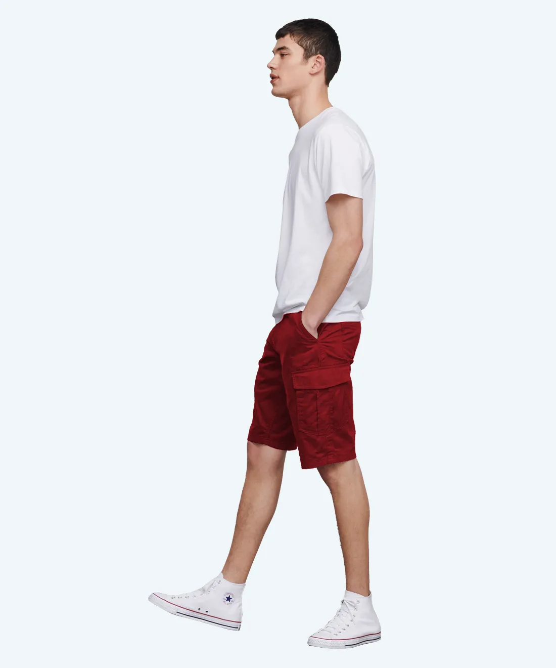 Loose men's shorts