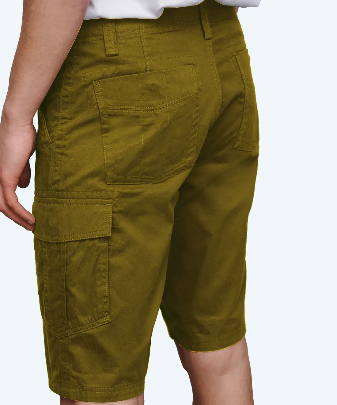 Loose men's shorts