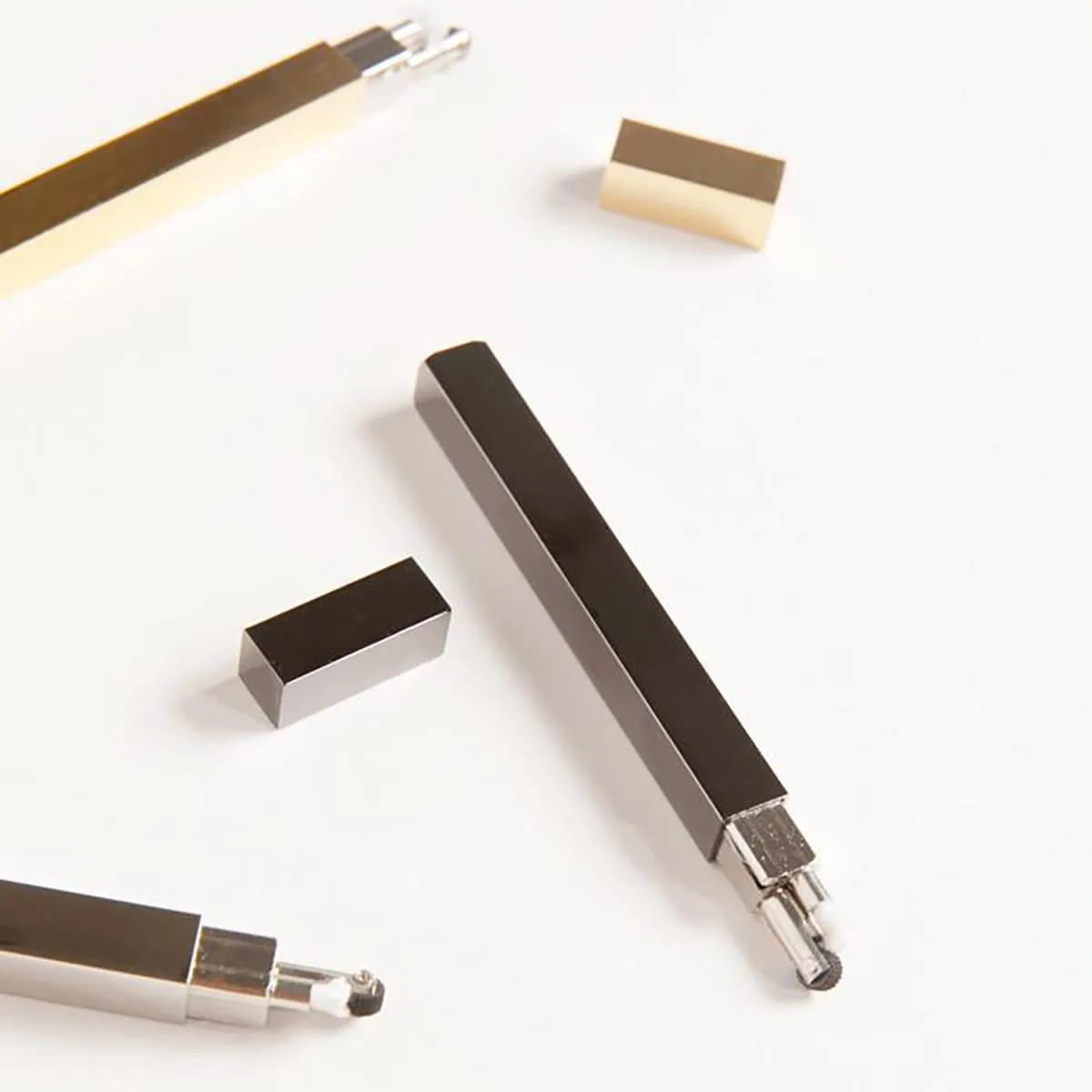 Minimal Lighter